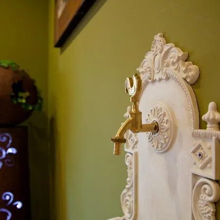 Schierl בית הארחה